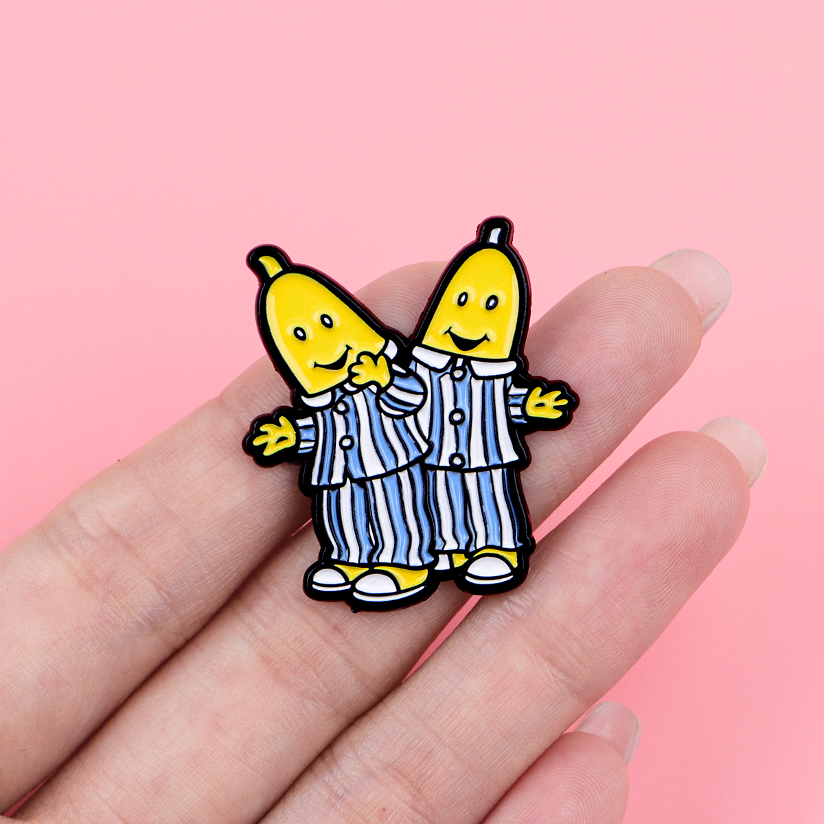 Funny Pajama Banana Man Enamel - Men Accessories Fashion reseña y precio