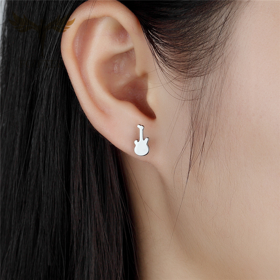 12 Pairs Music Guitar Earrings - Men Accessories Store reseña y precio